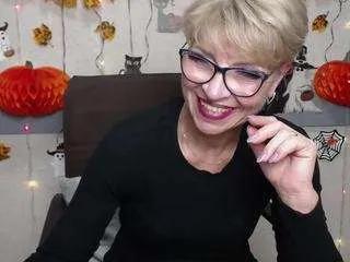 ellabonito on CamSoda 