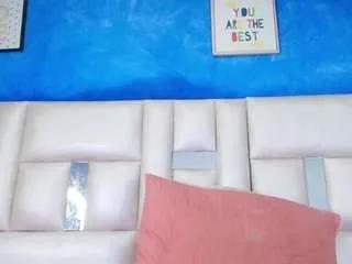 emmacurvy on CamSoda 