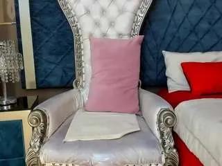 janna-rousse3 on CamSoda 