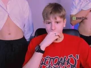 karl-mans — show ass [100 tokens remaining]