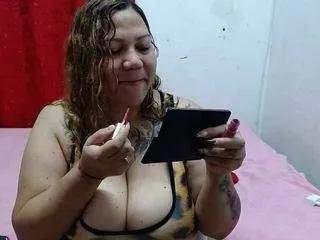 kattylatingirlvz on CamSoda 