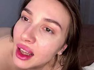 Offline krystynaporch on CamSoda