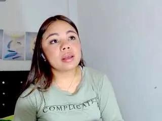 kylieloove on CamSoda