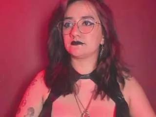 kyliemaxwell — FEMDOM and MUTUAL PLAY! Buzz my vibe to make me CUM // RIDE DILDO 137 tkns [6 tokens remaining]