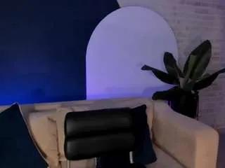 lili-acosta on CamSoda 