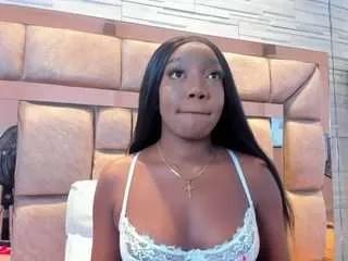 lilian-starfire on CamSoda 