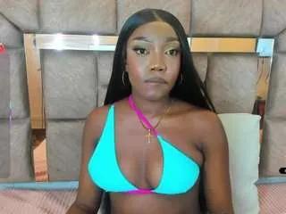 lilian-starfire on CamSoda 
