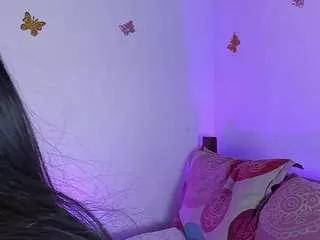 lilithpink on CamSoda 