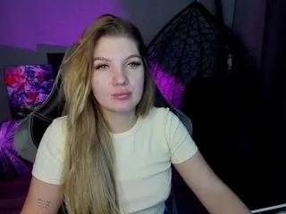 lilywilliamss on CamSoda 