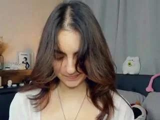 lynnadollins on CamSoda 