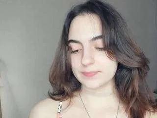 lynnadollins on CamSoda 