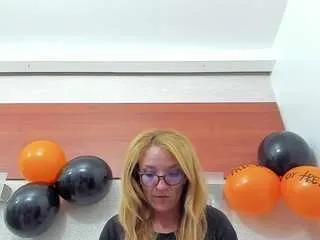 maddy-cartter on CamSoda 