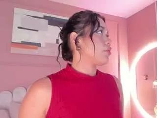 mara-brooks on CamSoda 