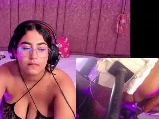 Freechat marianferrer on CamSoda