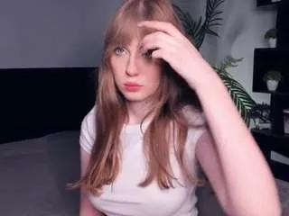 meghangouin — Massage boobies [35 tokens remaining]