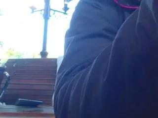 mellysquirtybiglabia on CamSoda 