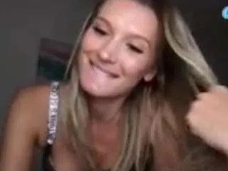 nancy-babe20 on CamSoda 