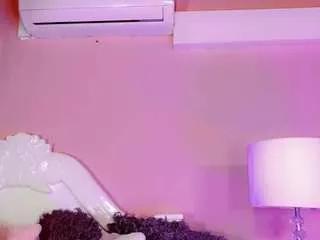 niccolls-princess on CamSoda 