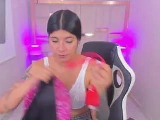 nikibryce on CamSoda 