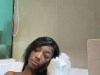 niviawolfe on CamSoda 