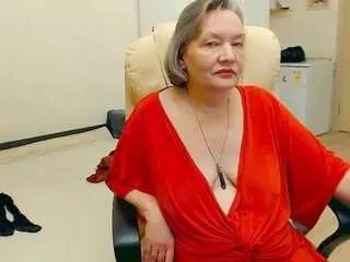 pervertgrandma on CamSoda