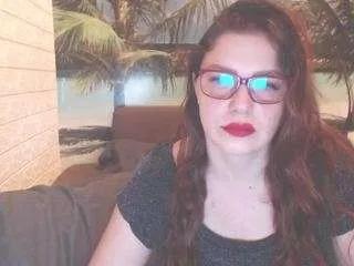 queennatashax on CamSoda 