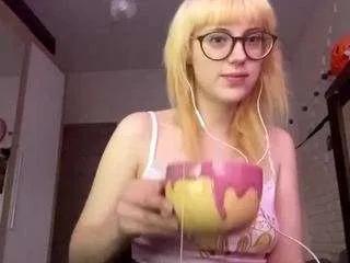 rebecamurty on CamSoda 