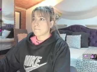 saarah08 — Flash pussy [Multi Goal]