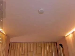 samantha-brooks on CamSoda 