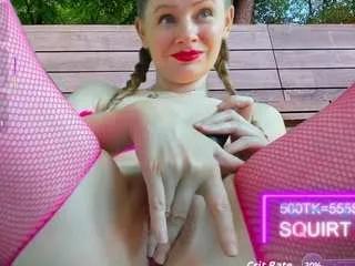 sansastaark on CamSoda 