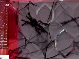 saraa-fox on CamSoda 