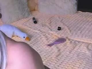 sweeet-barbie on CamSoda 