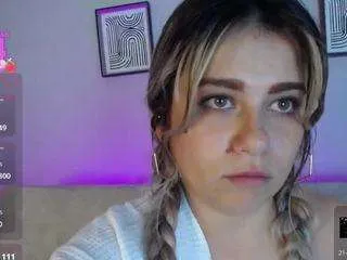 sweetbellavalery on CamSoda