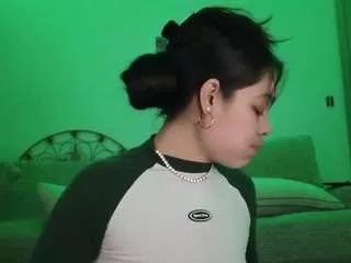 sweetlikeblu on CamSoda 