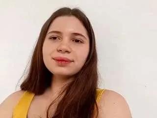 tasiamariacher — for my first goal: show outfit! #new #18 #shy [9 tokens remaining]