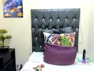 toxicfantasy4u — fuck pussy 5 mins [2000 tokens remaining]