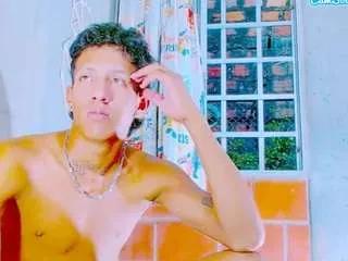 venusfoxxx-ts — lets go all naked play [222 tokens remaining]