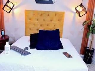 violeta-sweet118 — Fuck Strapon [101 tokens remaining]