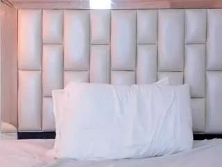 yayisvega on CamSoda 