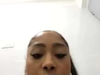 yettzaretth on CamSoda 