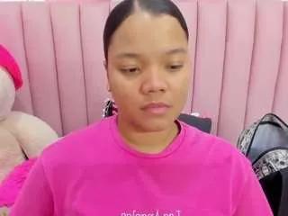 zoe-maria — plug anal [134 tokens remaining]