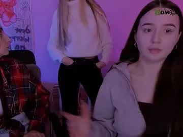 Offline _mila_fire on Chaturbate