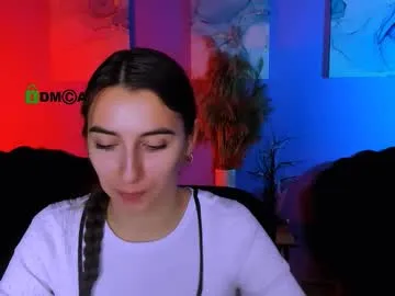 Offline _mila_fire on Chaturbate