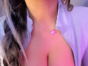 Offline akura_01 on Chaturbate