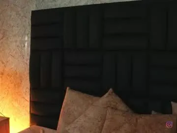 Offline alison222_ on Chaturbate