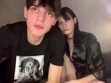 Offline altycouple on Chaturbate