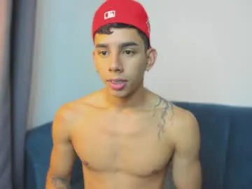 Offline andrew_twink18 on Chaturbate