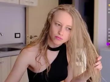 Offline angeellina on Chaturbate