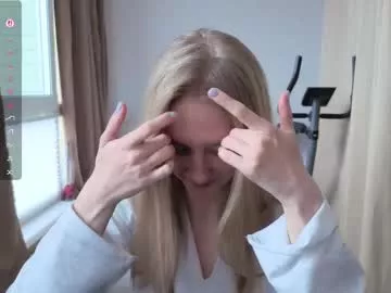 Offline angeellina on Chaturbate