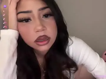 Offline angelllsworlddd on Chaturbate